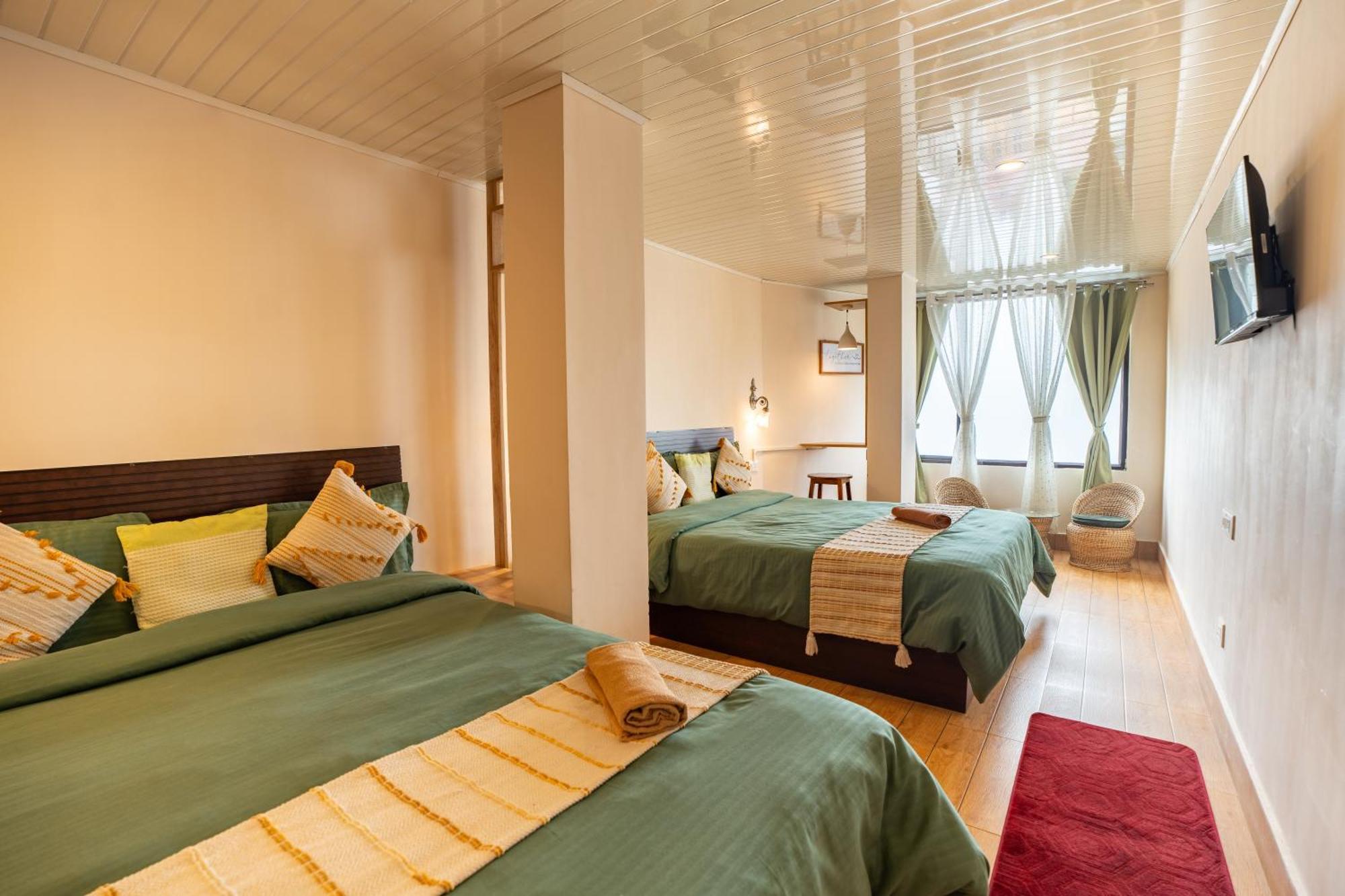 Monratino Himadrie -2 Mins Walk From Mall Road - All Rooms Have Kanchenjunga Mountain View Darjeeling  Exterior photo