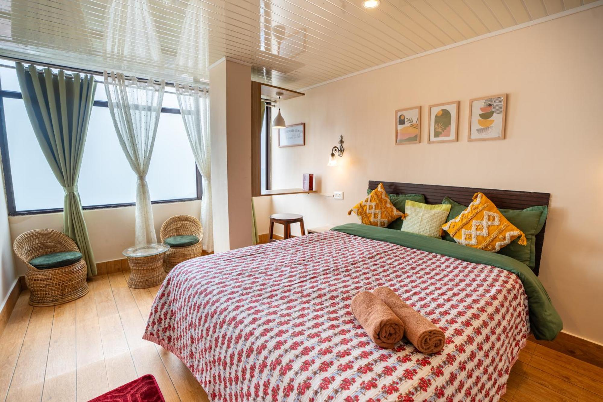 Monratino Himadrie -2 Mins Walk From Mall Road - All Rooms Have Kanchenjunga Mountain View Darjeeling  Exterior photo