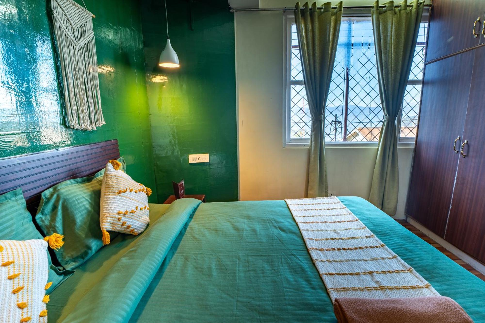 Monratino Himadrie -2 Mins Walk From Mall Road - All Rooms Have Kanchenjunga Mountain View Darjeeling  Exterior photo